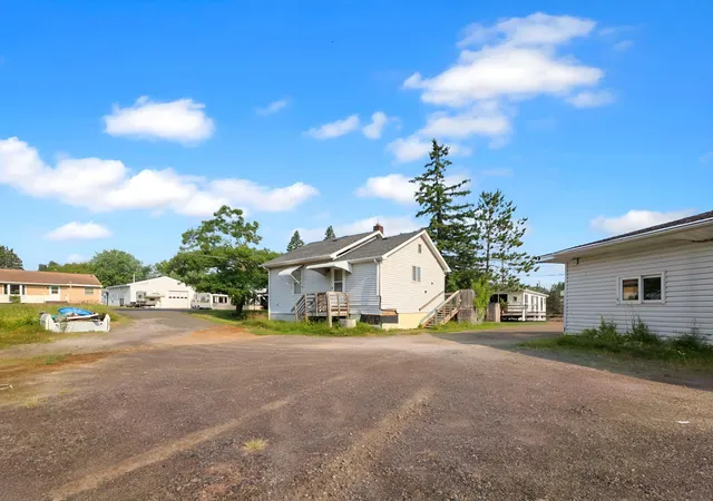 2nd image of 114 S Arlington Ave, Duluth, MN 55811 | MLS# 7123438