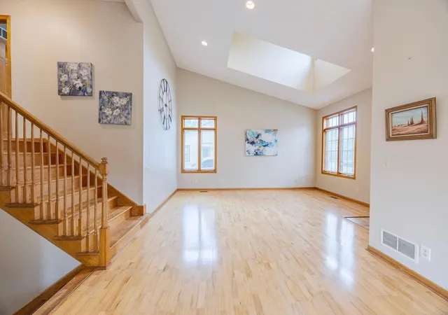 Photo 4 of Single family home for sale at 7520 Portland Ave S, Minneapolis, MN 55423 | MLS# 7123452 | Listing updated on 2026-09-19
