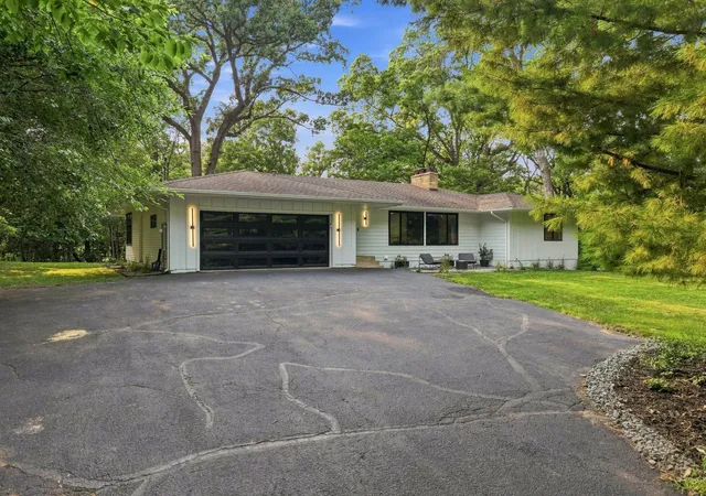 Photo 1 of Single family home for sale at 5708 Glen Ave, Minnetonka, MN 55345 | MLS# 7123453 | Listing updated on 2026-08-14