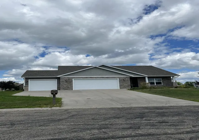 1st image of 1966 Middle Crk, Detroit Lakes, MN 56501 | MLS# 7123454