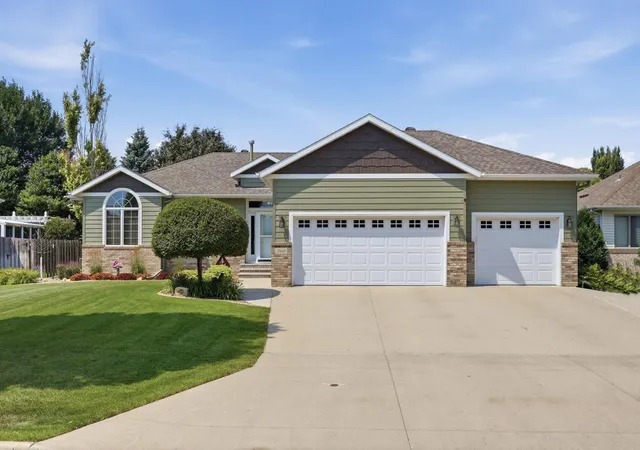 1st image of 2040 Ruxton Ct, West Fargo, ND 58078 | MLS# 7123457