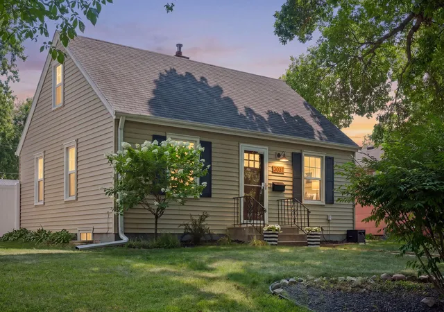 1st image of 3037 Florida Ave S, Minneapolis, MN 55426 | MLS# 7123478