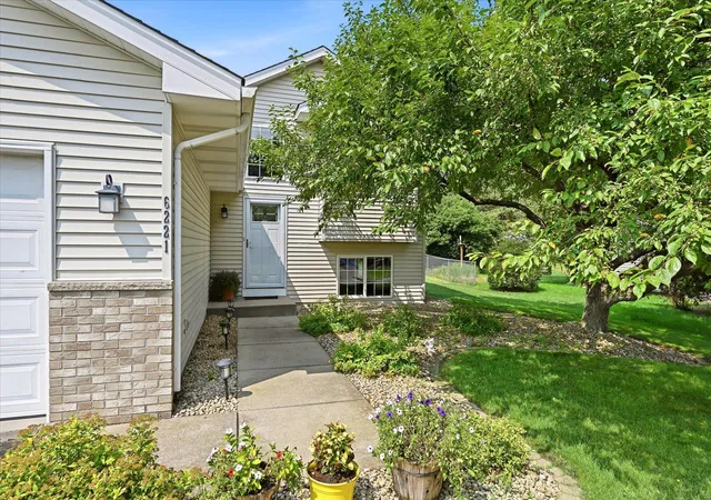 2nd image of 6221 152nd Ave Nw, Anoka, MN 55303 | MLS# 7123506