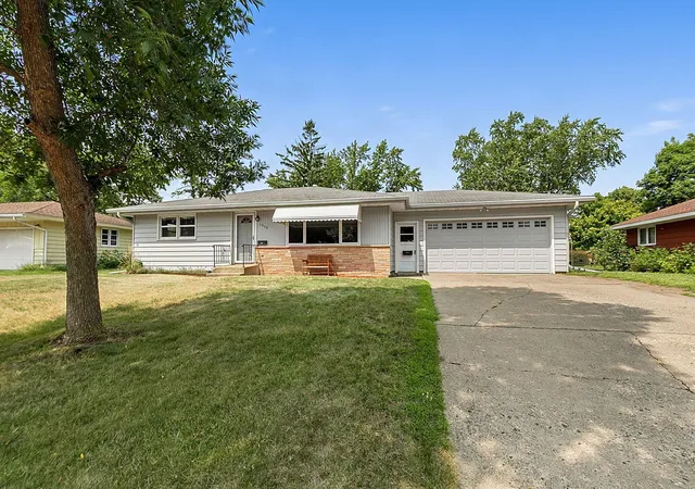 17th image of 1029 24th Ave N, Saint Cloud, MN 56303 | MLS# 7123528