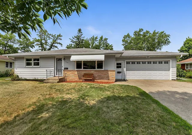 Photo 1 of Sale Pending at 1029 24th Avenue N, Saint Cloud, MN 56303 | MLS# 7123528 | Listing updated on 2026-09-15