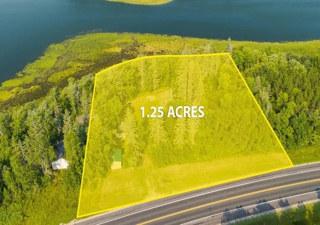 Photo 4 of Single family home for sale at 18421 Irvine Ave NW, Bemidji, MN 56601 | MLS# 7123536 | Listing updated on 2026-08-25