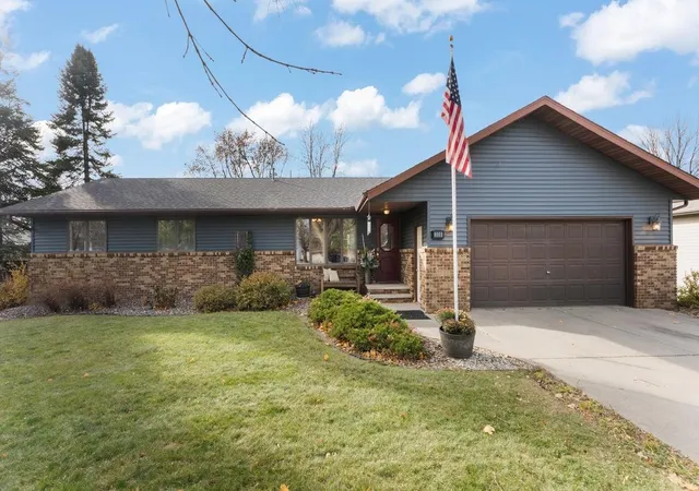 Photo 1 of Single family home for sale at 308 23rd Street Se, Willmar, MN 56201 | MLS# 7123538 | Listing updated on 2026-08-25