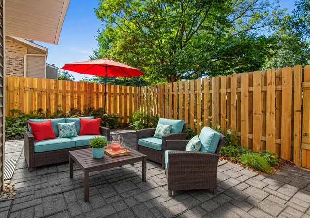 3rd image of 4645 Cedar Lake Rd S, Minneapolis, MN 55416 | MLS# 7123572