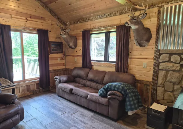 Photo 3 of Single family home for sale at 2101 County Rd 138, International Falls, MN 56649 | MLS# 7123602 | Listing updated on 2026-08-27