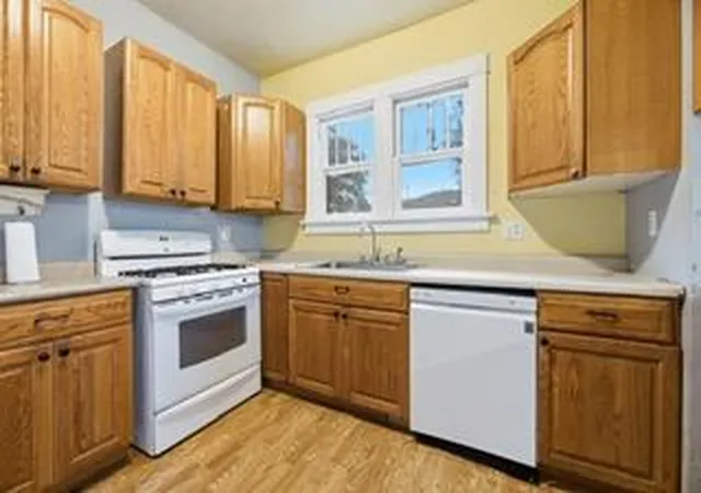 Photo 2 of Single family home for sale at 170 N Church St, Peterson, MN 55962 | MLS# 7123606 | Listing updated on 2026-08-14