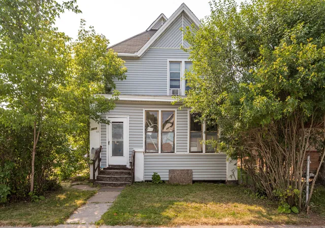 1st image of 1813 John Ave, Superior, WI 54880 | MLS# 7123612