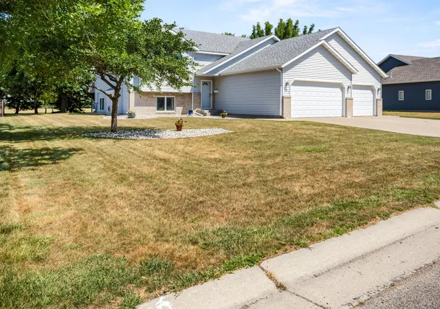 Photo 2 of Single family home for sale at 507 Nicole Ln, Dilworth, MN 56529 | MLS# 7123613 | Listing updated on 2026-08-11