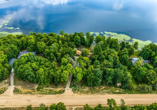 Photo 2 of Single family home for sale at 1944 Is View Dr Ne, Bemidji, MN 56601 | MLS# 7123614 | Listing updated on 2026-10-22