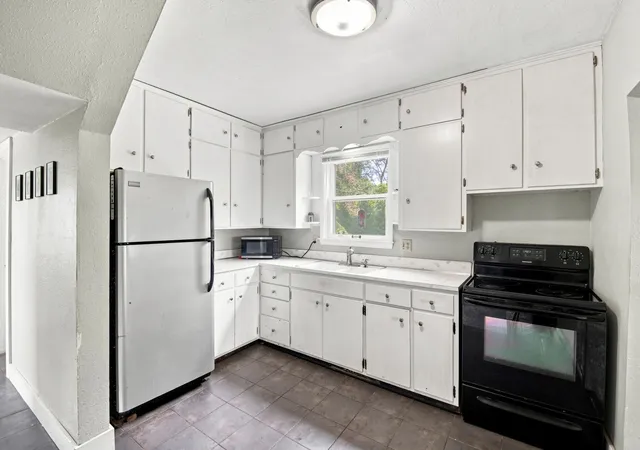 Photo 4 of Sale Pending at 1751 NW 92nd Avenue, Owatonna, MN 55060 | MLS# 7123629 | Listing updated on 2026-08-24