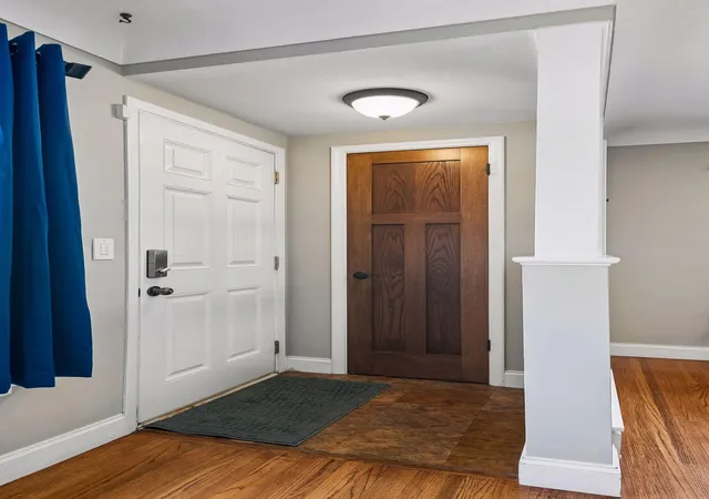 Photo 3 of Sale Pending at 7139 17Th Ave S, Richfield, MN 55423 | MLS# 7123638 | Listing updated on 2026-09-19