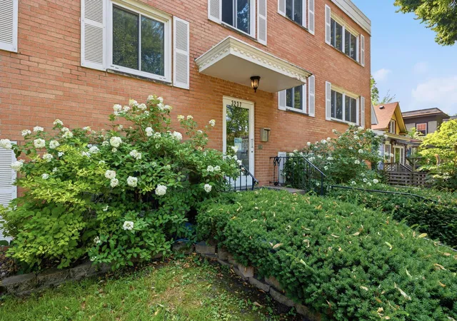 2nd image of 3237 15Th Ave S, Minneapolis, MN 55407
