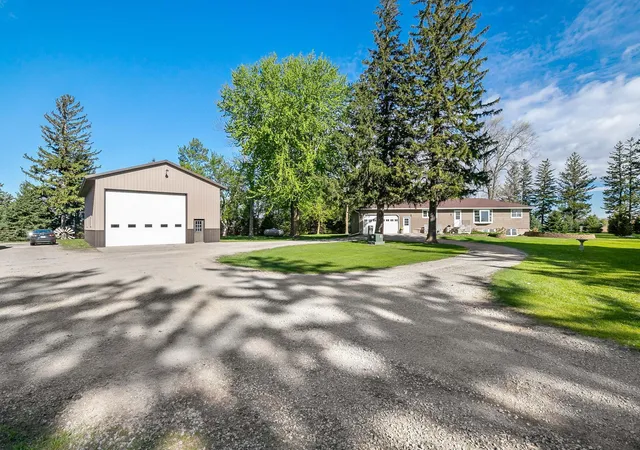 1st image of 12964 E 270th St, Kenyon, MN 55946 | MLS# 7123655