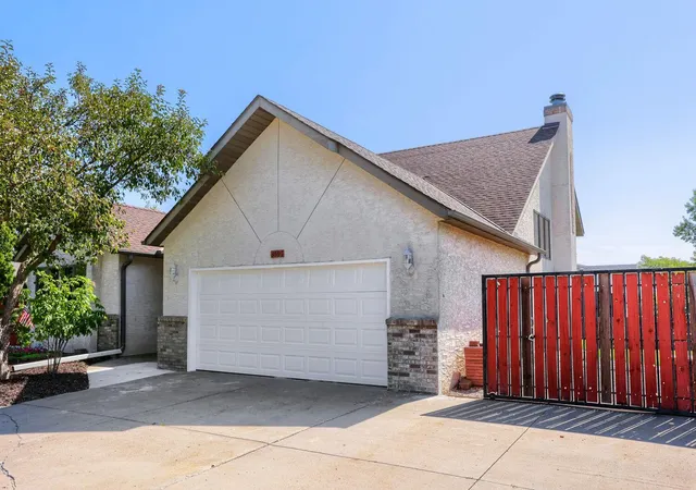 1st image of 3597 Gershwin Ct N, Saint Paul, MN 55128 | MLS# 7123660