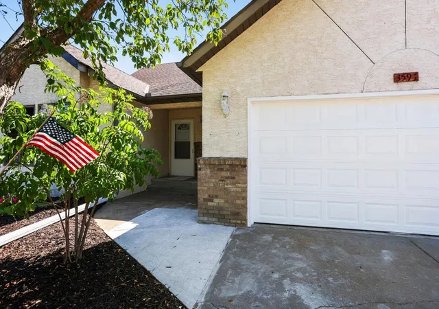 5th image of 3597 Gershwin Ct N, Saint Paul, MN 55128 | MLS# 7123660