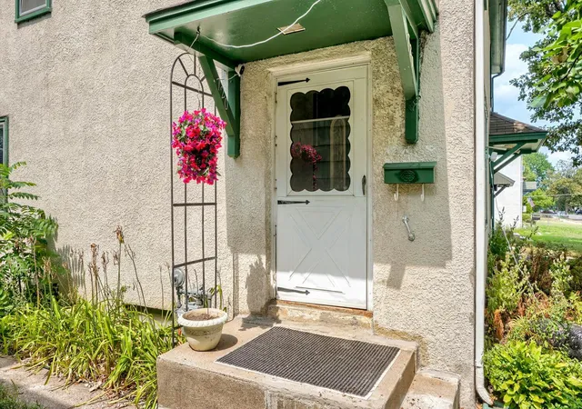 2nd image of 720 1st Ave S, South Saint Paul, MN 55075 | MLS# 7123668