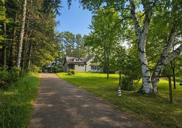 2nd image of 584 21 1/2 Ave, Cumberland, WI 54829 | MLS# 7123669
