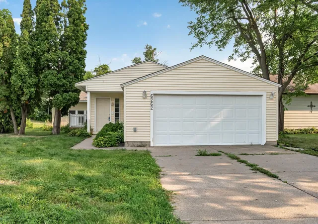 1st image of 6262 7th St N, Saint Paul, MN 55128 | MLS# 7123698