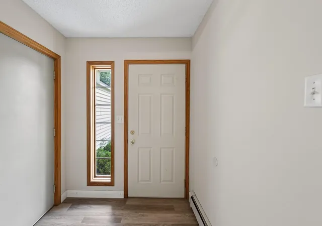 3rd image of 6262 7Th St N, Saint Paul, MN 55128 | MLS# 7123698