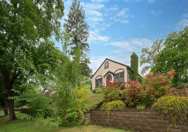 Photo 1 of Sale Pending at 3152 Webster Ave S, Minneapolis, MN 55416 | MLS# 7123700 | Listing updated on 2026-10-13
