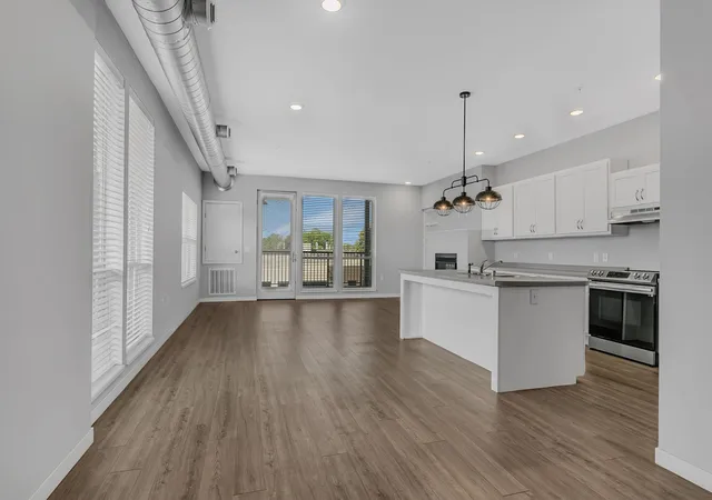 4th image of 24 College Ave N, Saint Joseph, MN 56374