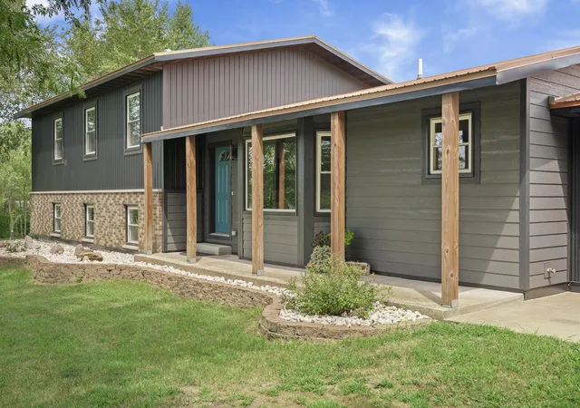Photo 3 of Single family home for sale at N15648 W Prairie Rd, Trempealeau, WI 54661 | MLS# 7123739 | Listing updated on 2026-09-03