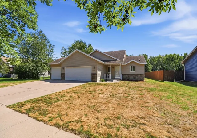 1st image of 1814 36th St S, Saint Cloud, MN 56301 | MLS# 7123740