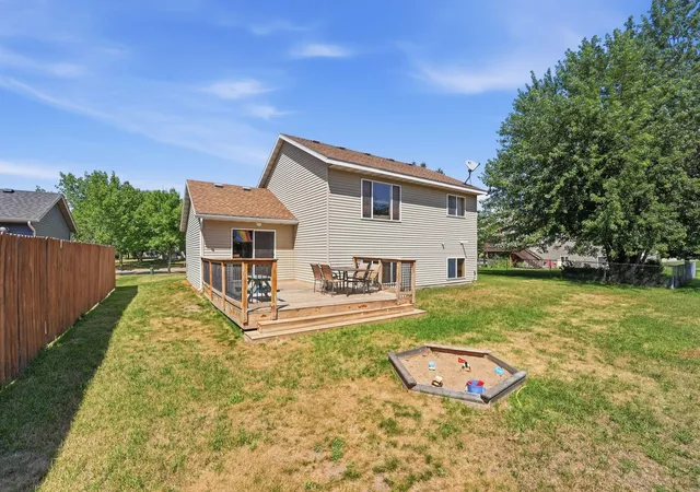 2nd image of 1814 36Th St S, Saint Cloud, MN 56301 | MLS# 7123740