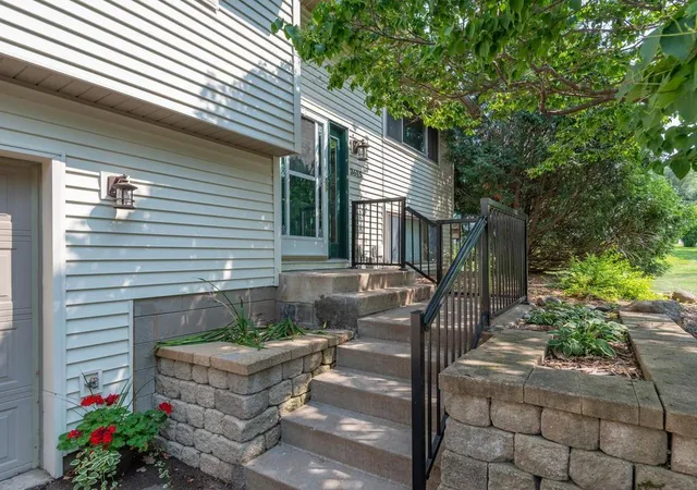 Photo 2 of Sale Pending at 3615 Westmark Dr, Minnetonka, MN 55345 | MLS# 7123790 | Listing updated on 2026-09-05
