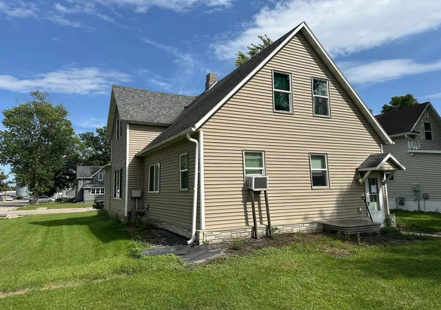 Listing Photo 3 - Condo for sale in building located at 623 Horace Ave N, Thief River Falls, MN 56701