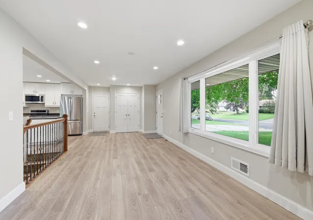 Photo 4 of Single family home for sale at 8024 Upton Ave S, Minneapolis, MN 55431 | MLS# 7123823 | Listing updated on 2026-09-04