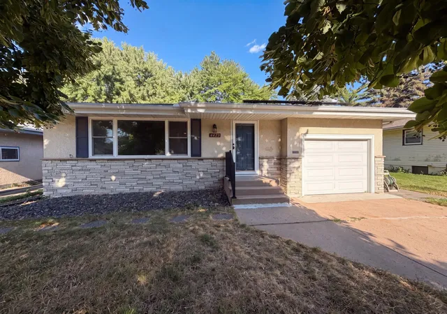 1st image of 4423 Tyler St Ne, Minneapolis, MN 55421 | MLS# 7123824
