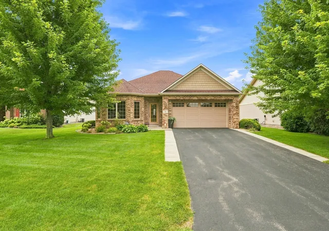 1st image of 76 Quail Cir, Hudson, WI 54016 | MLS# 7123826