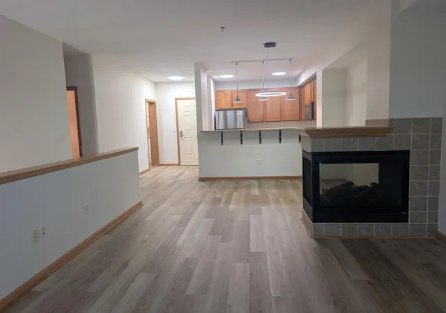 Photo 3 of Condo for sale at 150 E Burnsville Pkwy #303, Burnsville, MN 55337 | MLS# 7123836 | Listing updated on 2026-08-27