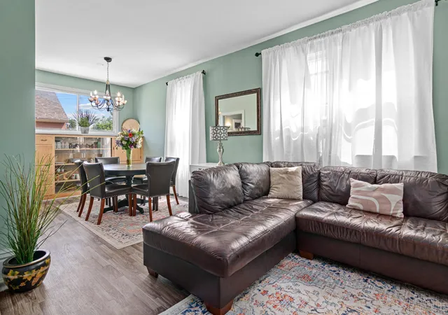 Photo 1 of Single family home for sale at 1288 Edgerton St, Saint Paul, MN 55130 | MLS# 7123842 | Listing updated on 2026-08-31