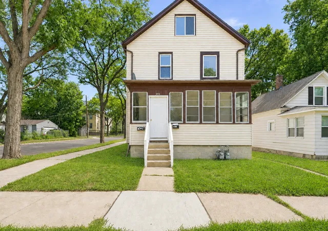 1st image of 726 Morgan Ave N, Minneapolis, MN 55411 | MLS# 7123850
