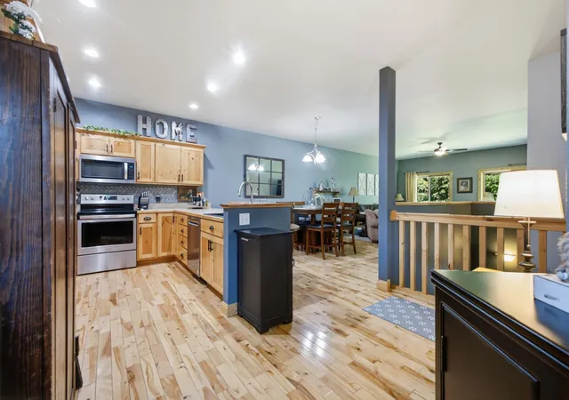 2nd image of 5646 Rush Lake Ct, Baxter, MN 56425 | MLS# 7123862