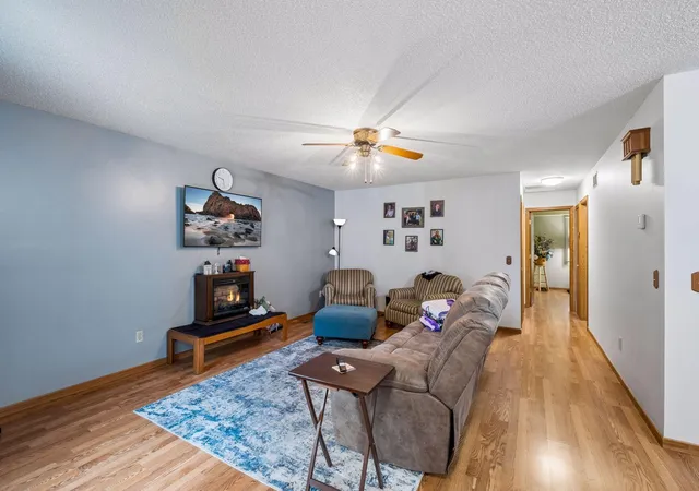Photo 3 of Single family home for sale at 14324 Glenda Dr, Saint Paul, MN 55124 | MLS# 7123879 | Listing updated on 2026-10-02