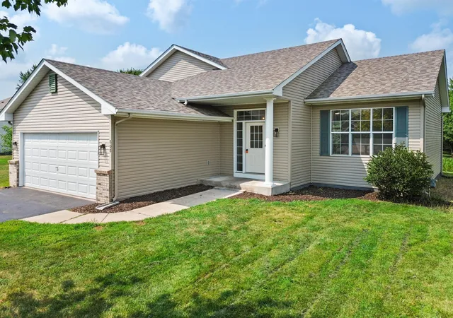 Photo 1 of Sale Pending at 808 Lindsey Ln, Belle Plaine, MN 56011 | MLS# 7123911 | Listing updated on 2026-10-05
