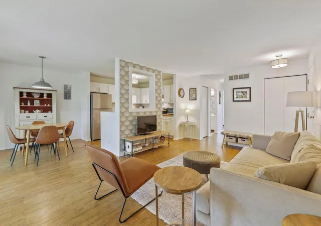 5th image of 7267 Hunters Run #46C, Eden Prairie, MN 55346 | MLS# 7123914