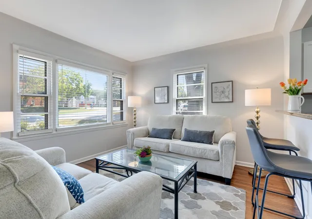image of 3998 Brunswick Ave S, Saint Louis Park, MN 55416 | MLS# 7123920