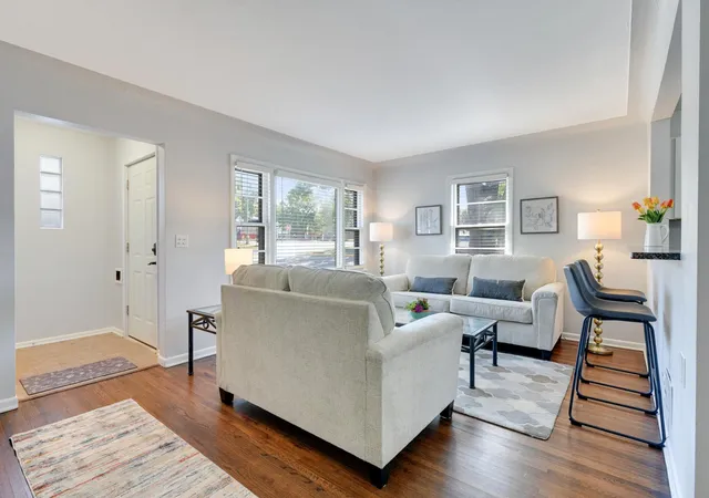 image of 3998 Brunswick Ave S, Saint Louis Park, MN 55416 | MLS# 7123920