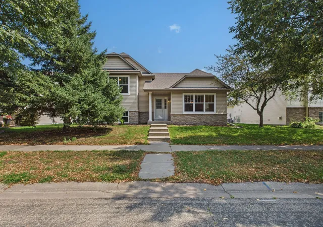 21st image of 12125 Bataan St Ne, Minneapolis, MN 55449 | MLS# 7123925