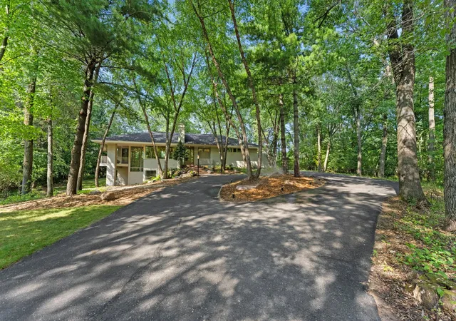 Photo 3 of Single family home for sale at 11945 Isleton Ave N, Stillwater, MN 55082 | MLS# 7123928 | Listing updated on 2026-10-05