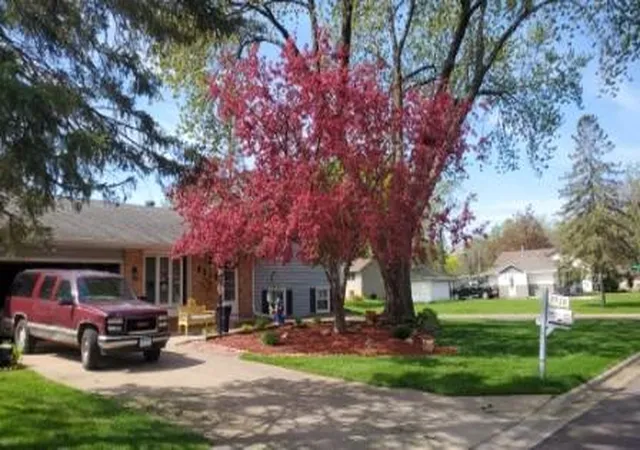 Photo 1 of Single family home for sale at 8515 85th Street S, Cottage Grove, MN 55016 | MLS# 7123955 | Listing updated on 2026-08-11