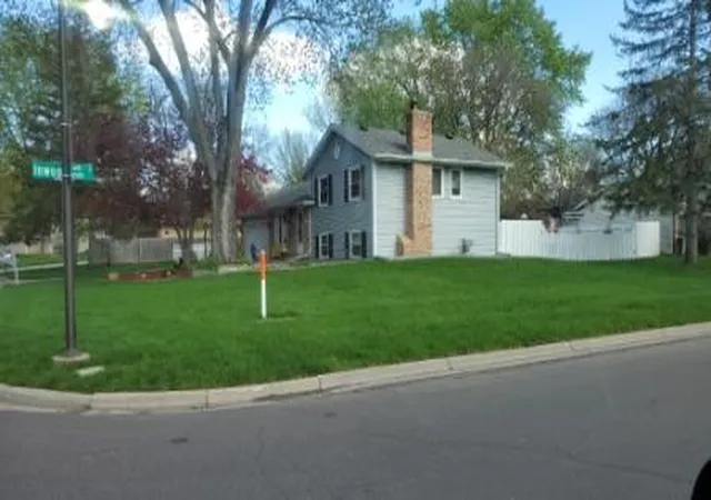 Photo 3 of Single family home for sale at 8515 85th Street S, Cottage Grove, MN 55016 | MLS# 7123955 | Listing updated on 2026-08-11
